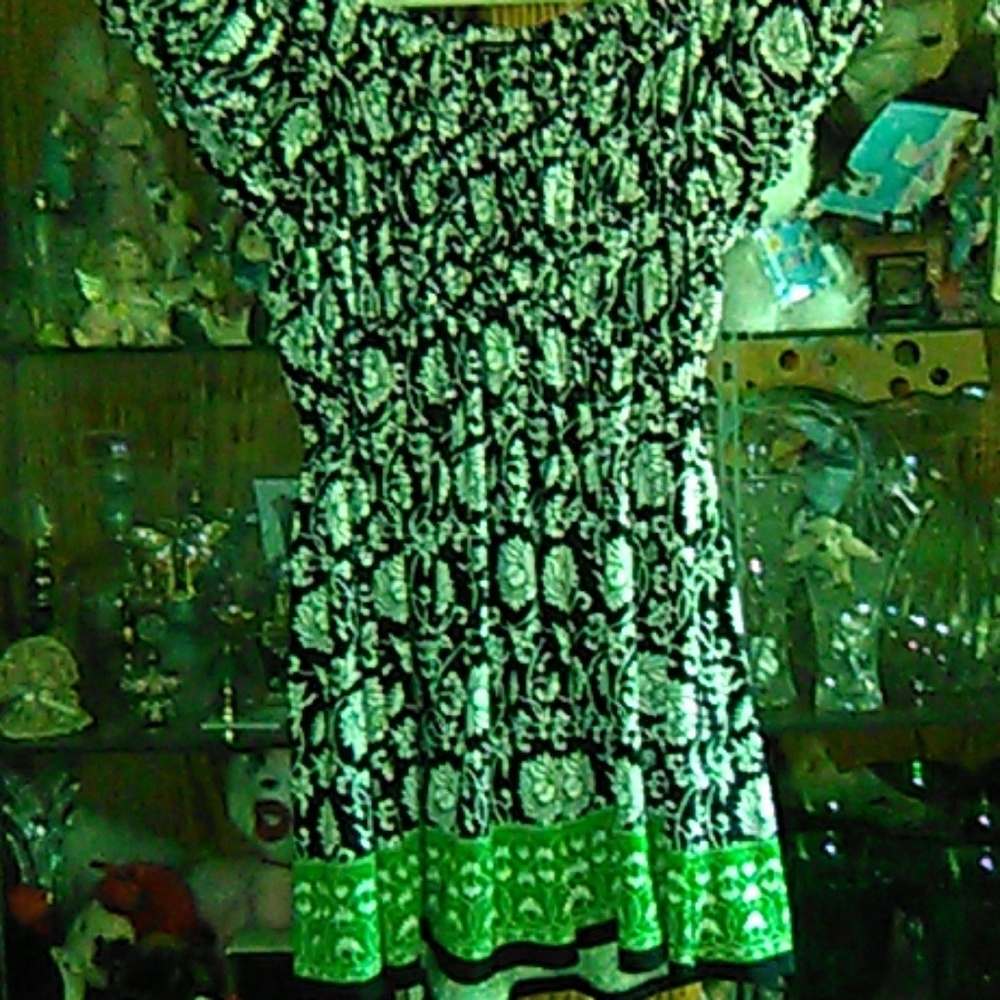 Blouse - Picture 2 of 4